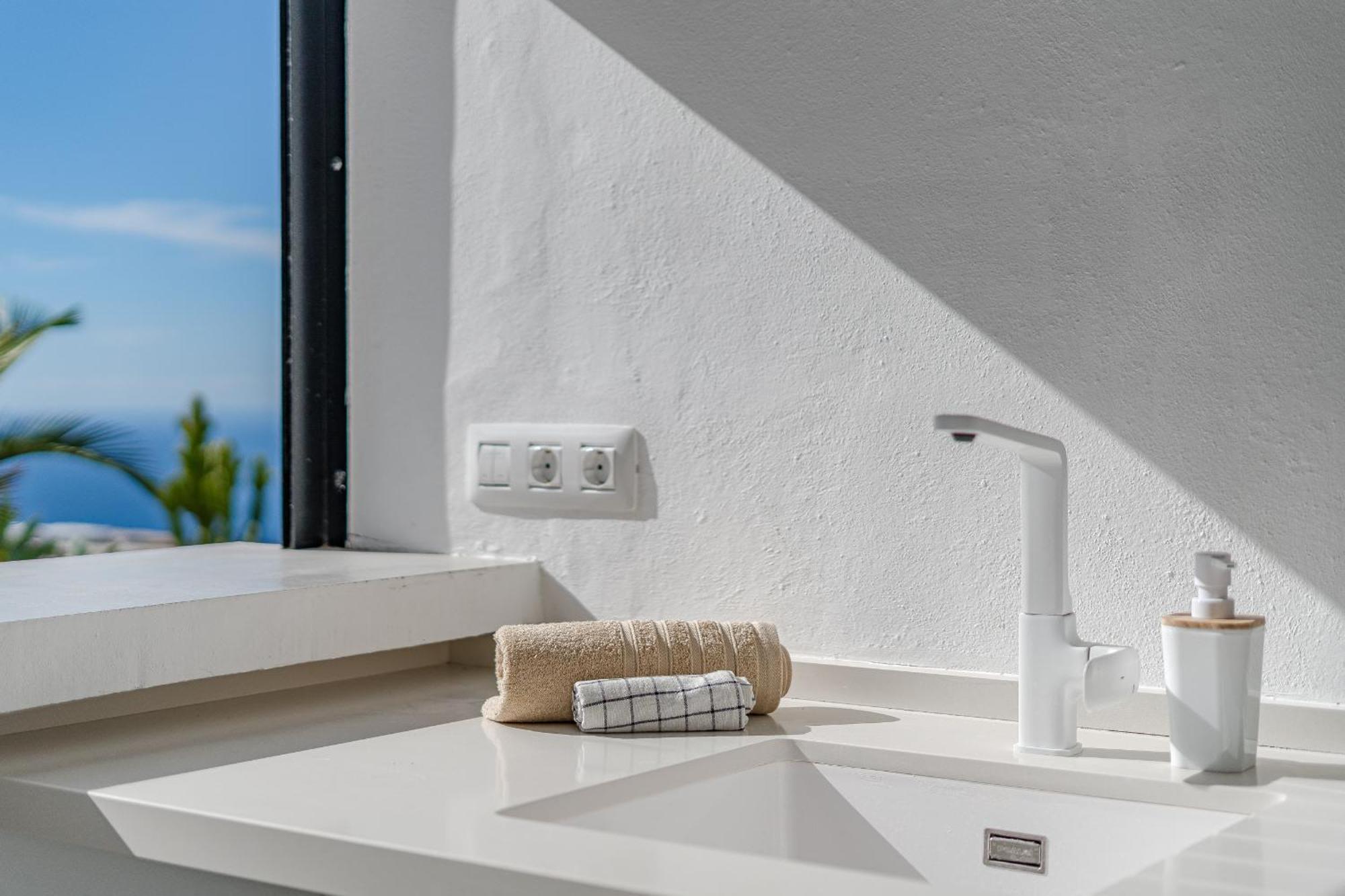 Cliff Haven Sea View Apartment - Adults Only Santiago del Teide Buitenkant foto